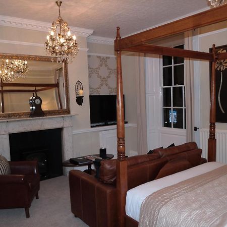 White Linen Whitby, Room Only Esterno foto
