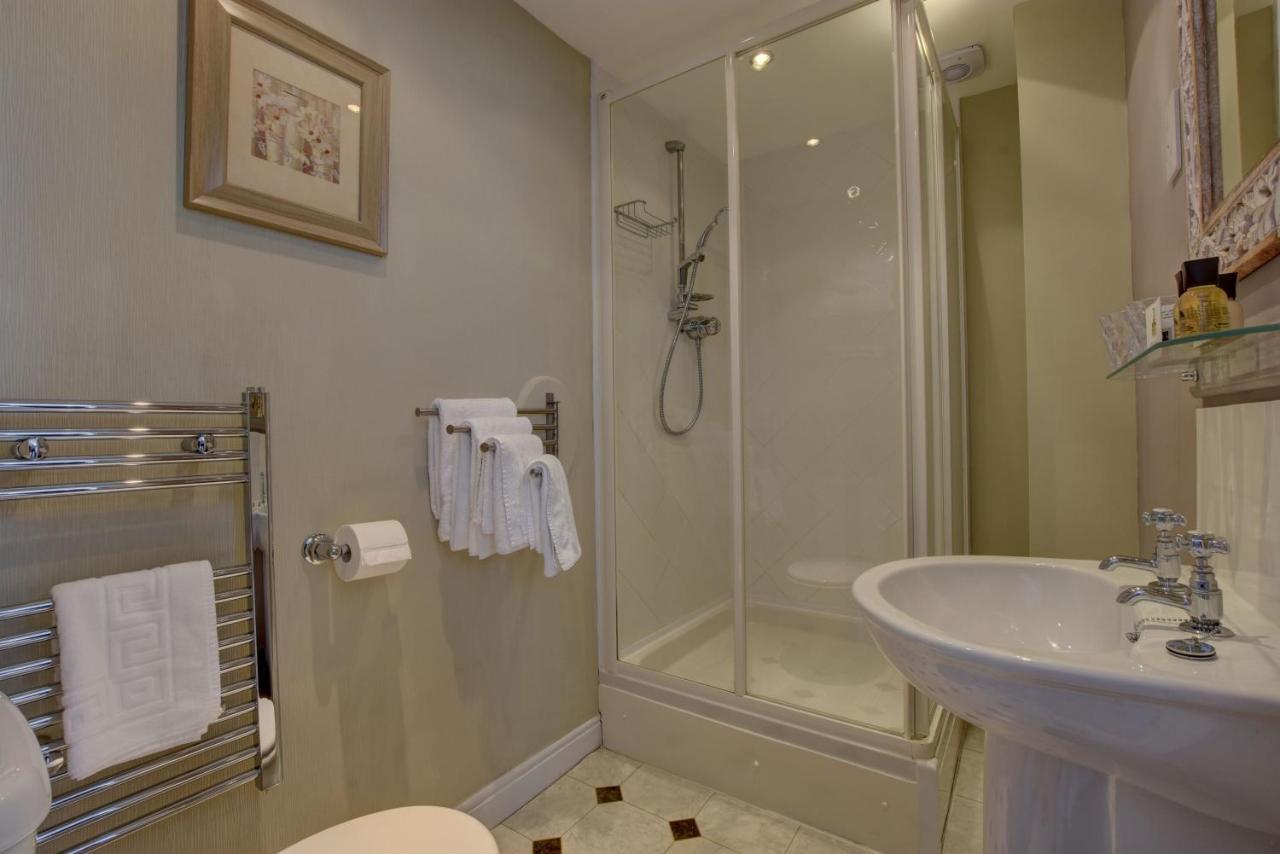 White Linen Whitby, Room Only Esterno foto
